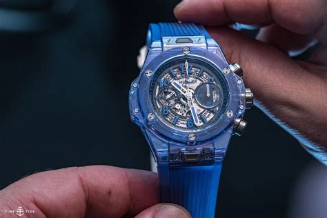 Hublot Big Bang Unico Blue Sapphire – Hands